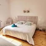 Hébergement de vacances Charmante Maison Dans Les Landes X 10 Avec Piscine Et Salle D Escalade Lue