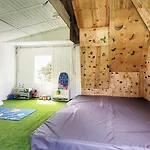 Charmante Maison Dans Les Landes X 10 Avec Piscine Et Salle D Escalade Hébergement de vacances *