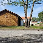 Grande Maison Dans Les Landes Pour 10 Pers Avec Piscine Et Salle Escalade Unique Vakantiehuis