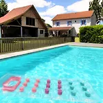 Grande Maison Dans Les Landes Pour 10 Pers Avec Piscine Et Salle Escalade Unique Vakantiehuis Lue