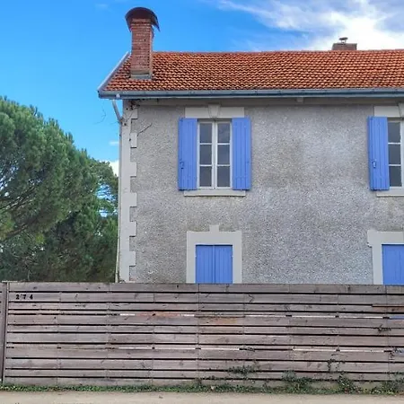 Charmante Maison Dans Les Landes X 10 Avec Piscine Et Salle D Escalade Prázdninový dům *