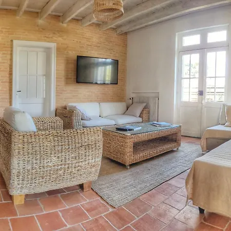 Grande Maison Dans Les Landes Pour 10 Pers Avec Piscine Et Salle Escalade Unique * Lue