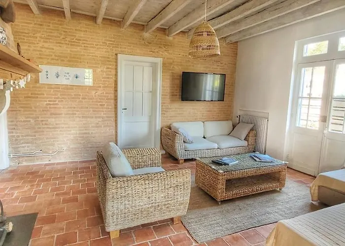 Charmante Maison Dans Les Landes X 10 Avec Piscine Et Salle D Escalade Lue