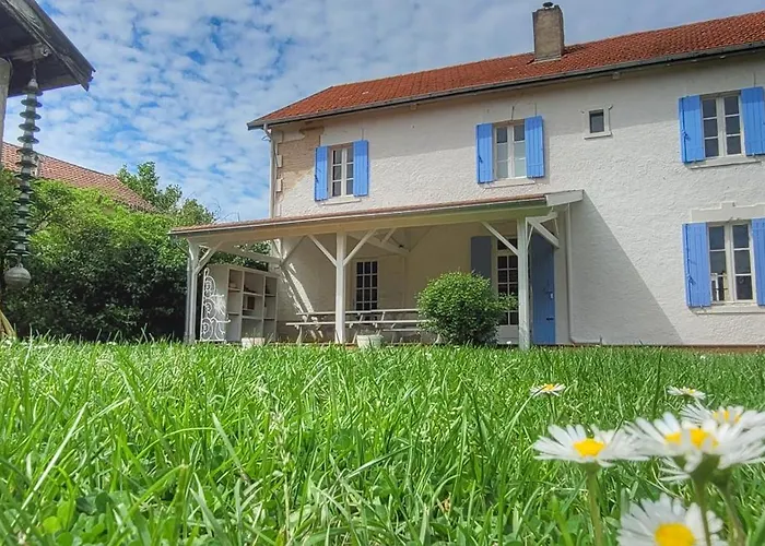 Charmante Maison Dans Les Landes X 10 Avec Piscine Et Salle D Escalade Tatil Evi Lue