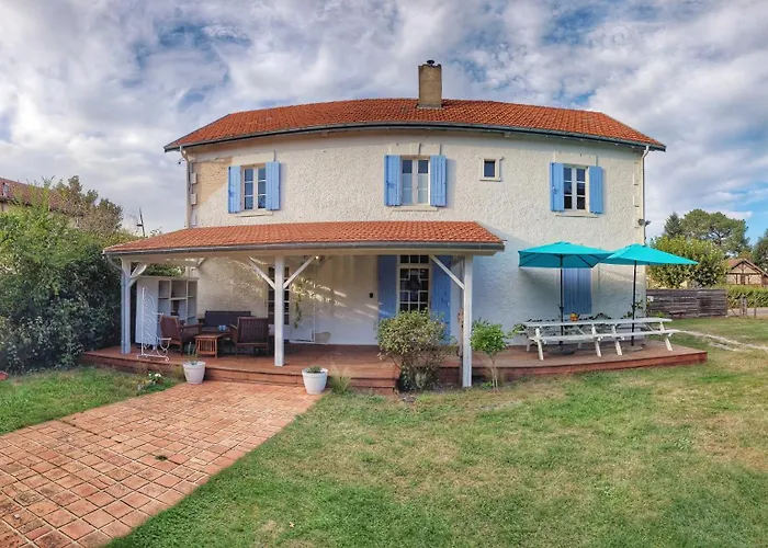 Tatil Evi Charmante Maison Dans Les Landes X 10 Avec Piscine Et Salle D Escalade *